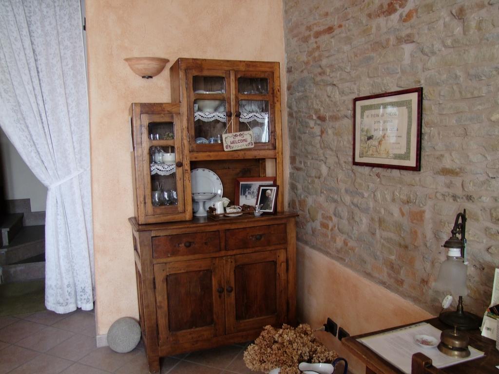 Casa Branzele Trezzo Tinella Exterior foto