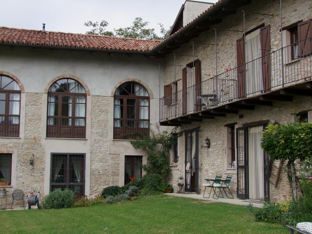 Casa Branzele Trezzo Tinella Exterior foto