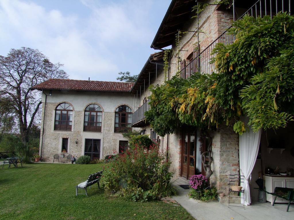 Casa Branzele Trezzo Tinella Exterior foto