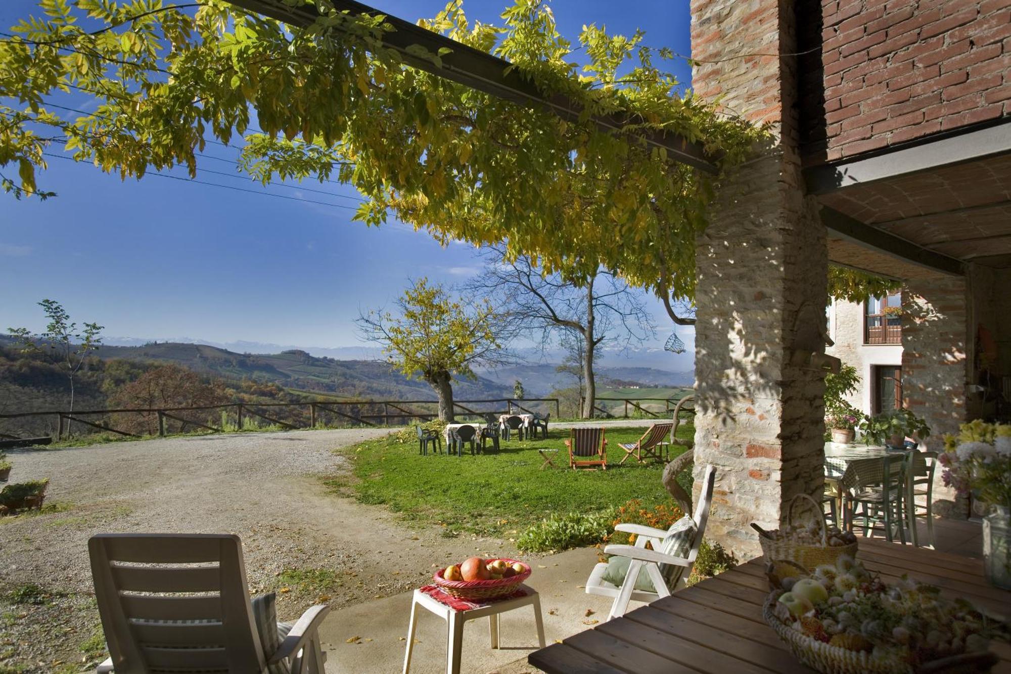 Casa Branzele Trezzo Tinella Exterior foto